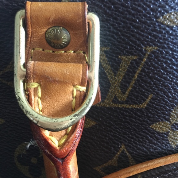 Authentic LV Louis Vuitton Elipse PM Bag - Picture 12 of 16